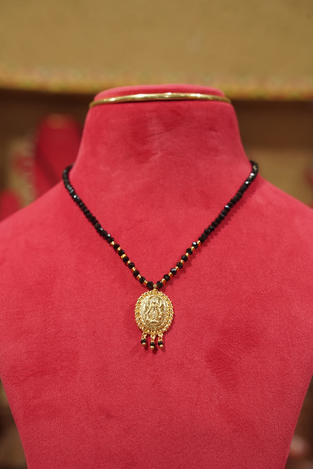 Vishnu Pratima Pendant